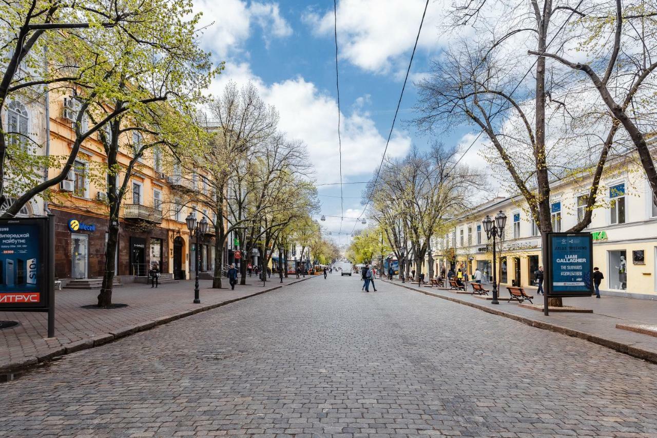 Двухуровневая Квартира Студия Odessa Exteriör bild